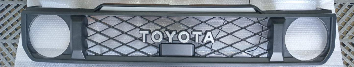 Toyota Land Cruiser 79 Series 2024+ Replacement Grill With LED Gloss Black
